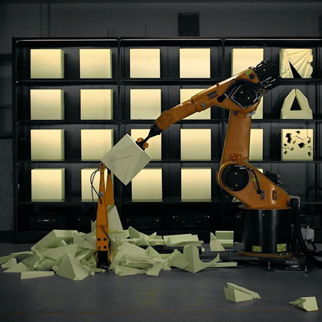 Competition: 40 fast-track codes for Kram/Weisshaar’s Robochop to be won