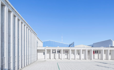 Santa Rosa School by LAND
