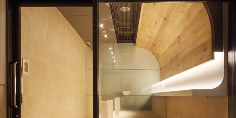 Smoking Room Grand Tree Musashikosugi by Hiroyuki Ogawa Architects