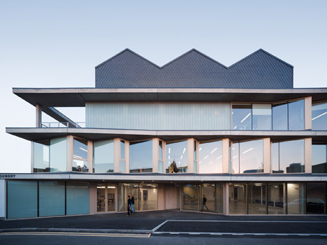 Social Justice Centre in Vauxhall by Architecture 00