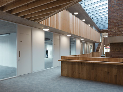 Social Justice Centre in Vauxhall by Architecture 00