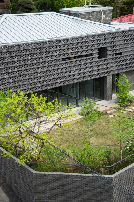 The Museum of War and the Woman’s Human Rights by Wise Architecture