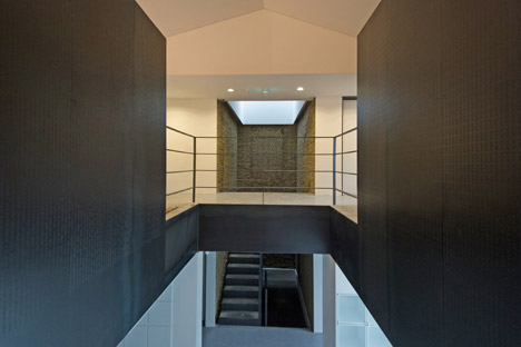 The Museum of War and the Woman’s Human Rights by Wise Architecture