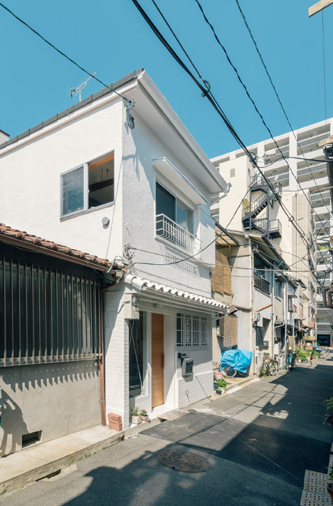 Toyosaki renovation by Kazuteru Matumura