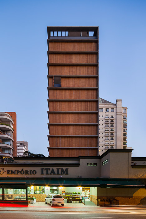 Vertical Itaim by Studio MK27