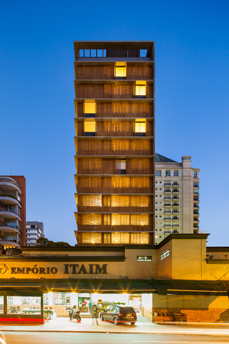 Vertical Itaim by Studio MK27