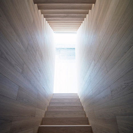 Villa Criss-Cross Envelope by OFIS Arhitekti