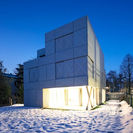 Villa Criss-Cross Envelope by OFIS Arhitekti