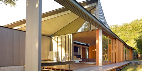Peter Stutchbury wins AIA Gold Medal 2015