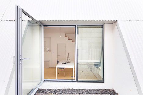 The White Cone House, Seoul by Apparat-c