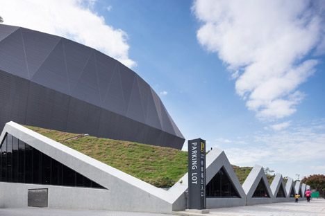 Zhonghe Sports Center in Taiwan by Q-Lab Design