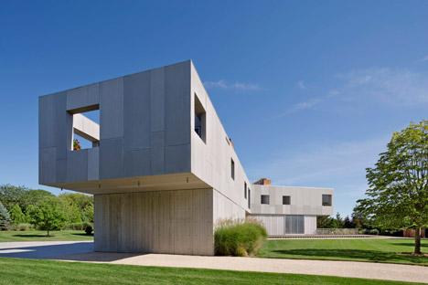 36SML House by Levenbetts