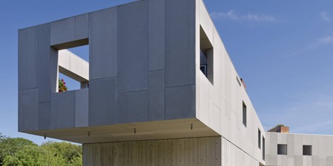 36SML House by Levenbetts