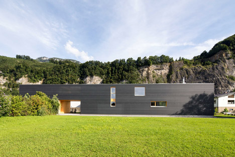 37 M House by Juri Troy Architects