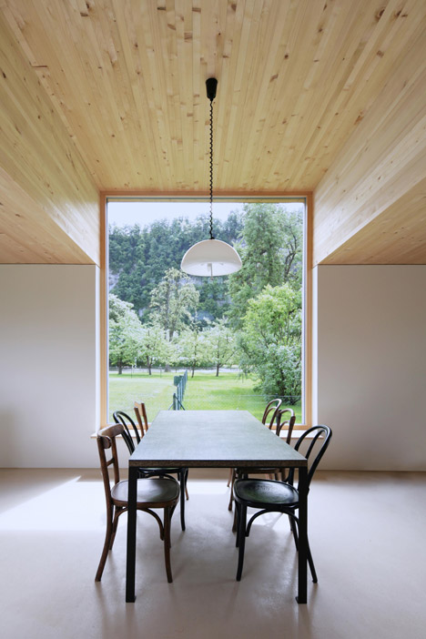 37 M House by Juri Troy Architects