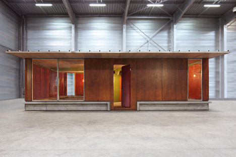 Arts-and-Foods-Rituals-since-1851-curated-by-Germano-Celant-designed-by-Italo-Rota_dezeen_468_23