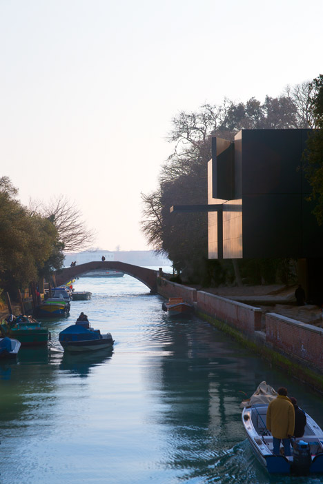 Australian Venice Pavilion by Denton Corker Marshall