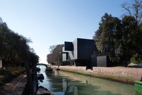Australian Venice Pavilion by Denton Corker Marshall
