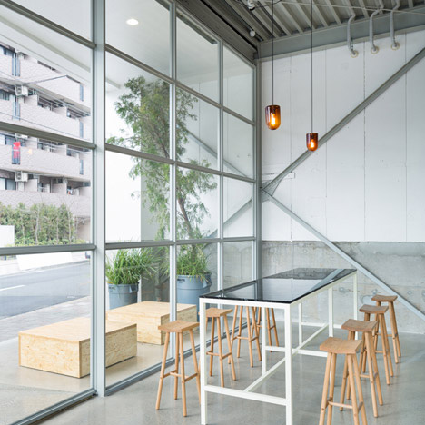 Blue Bottle Coffee Kiyosumi-Shirakawa Roastery & Cafe by Schemata