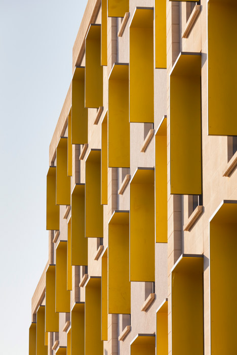 Bristol University lab by Shepperd Robson