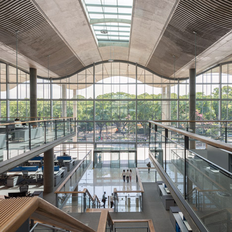 Buenos Aires city hall by Foster + Partners