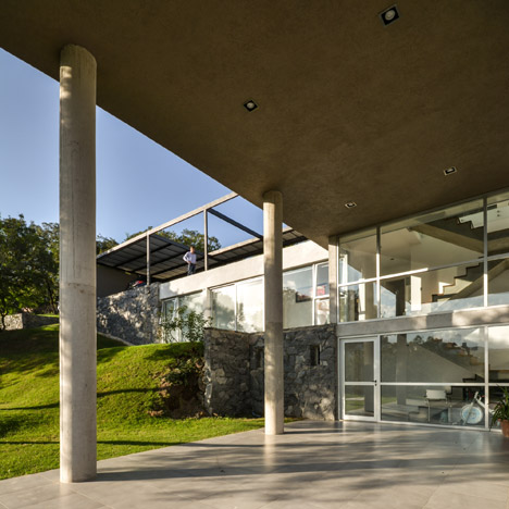 Casa 367 by Gonzalo Viramonte