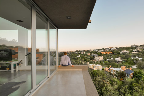 Casa 367 by Gonzalo Viramonte