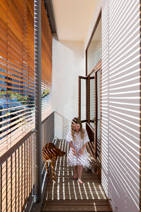 Courtyard House by Aileen Sage Architects