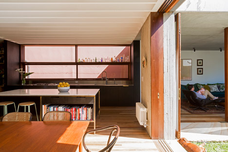 Courtyard House by Aileen Sage Architects