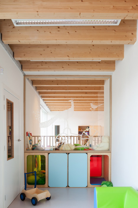 Daycare centre, Brussels by ZAmpone Architectuur