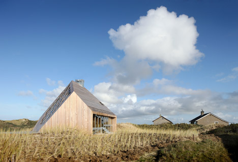 Dune House by Marc Koehler Architects