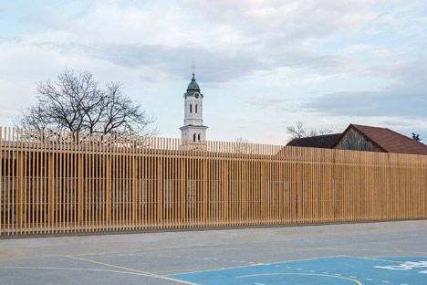 Elementary School Sports Hall by Jovan Mitrović