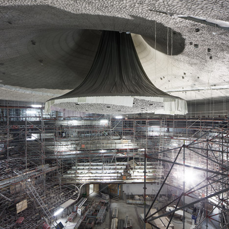 Elphilarmonie by Herzog de Meuron construction photography
