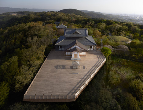 Glass Teahouse by Tokujin Yoshioka