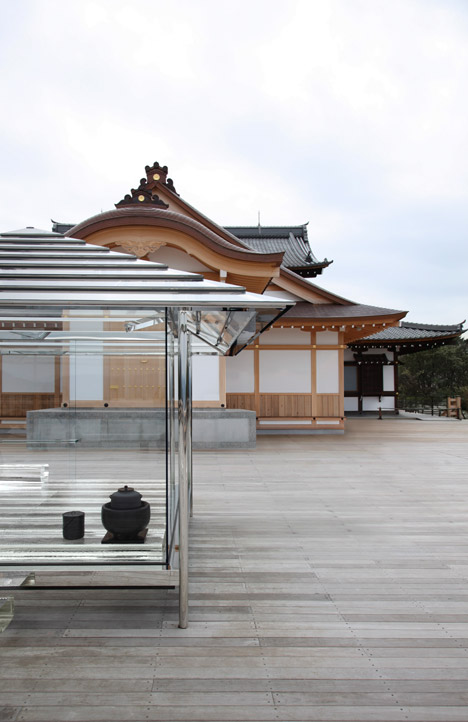 Glass Teahouse by Tokujin Yoshioka
