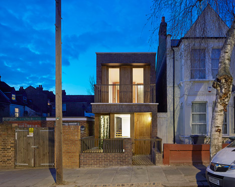 Haringey-Brick-House-by-Satish-Jassal-Architects_dezeen_468_19