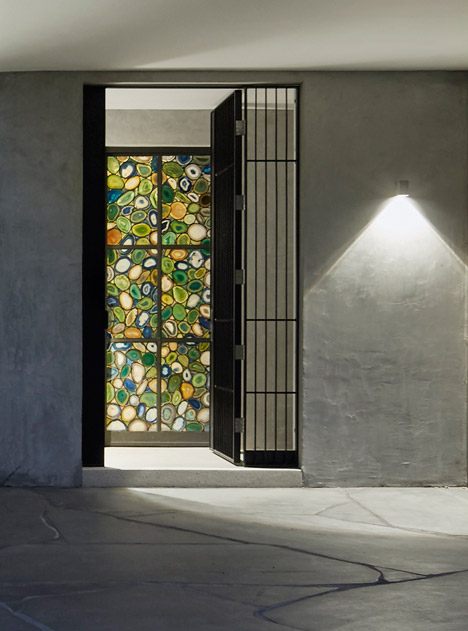Hopetoun Road Residence by B E Architecture