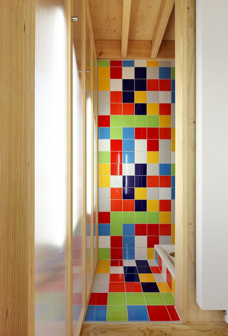 House VR in Belgium by Lezze