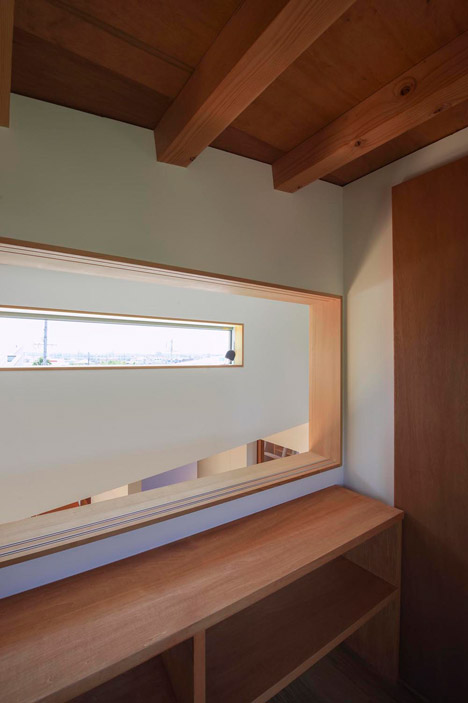 House in Toin by Kazuki Moroe