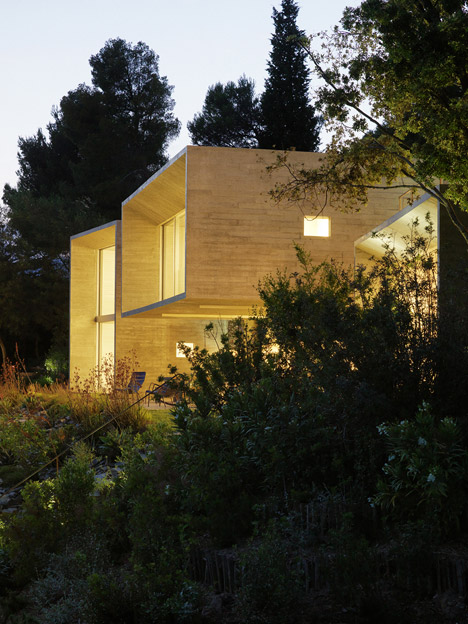 House in south of France by Pascal Grasso