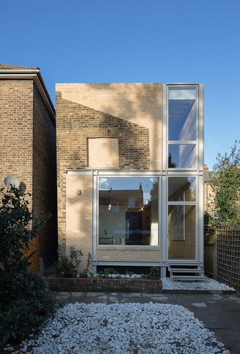 House of Trace by Tsuruta Architects