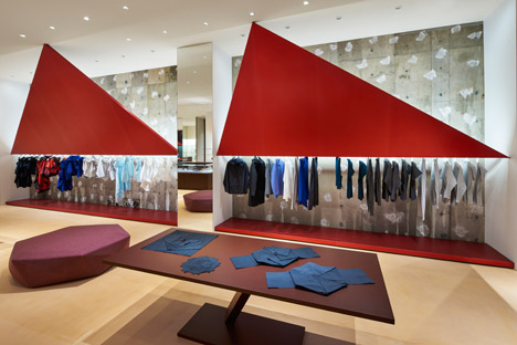 Issey Miyake Marunouchi by Tokujin Yoshioka