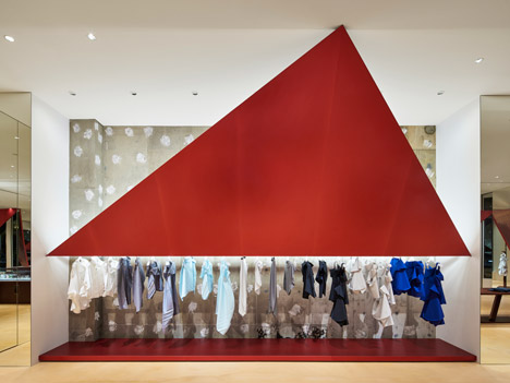 Issey Miyake Marunouchi by Tokujin Yoshioka