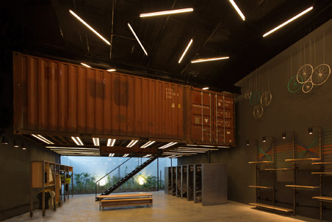 La Plata Store by BBCarquitectos