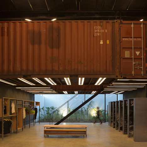 La Plata Store by BBCarquitectos
