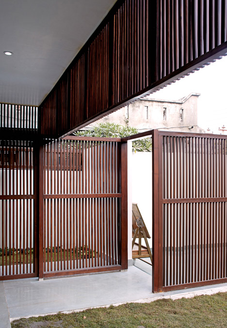 Lattice House by Sameep Padora