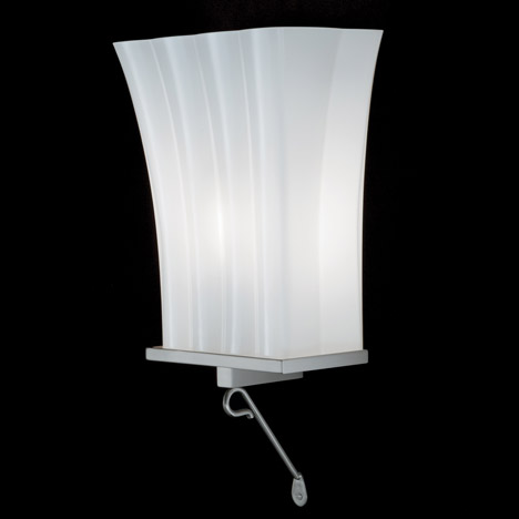 Lights-Michael-Graves-Ilex_dezeen_468_0