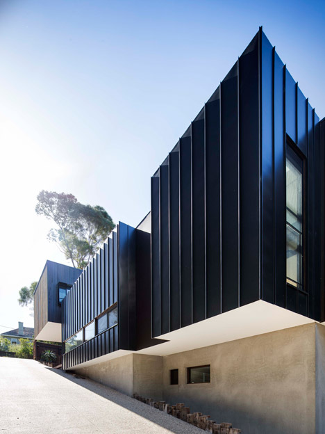 Mt Martha Beach House by Wolveridge Architects