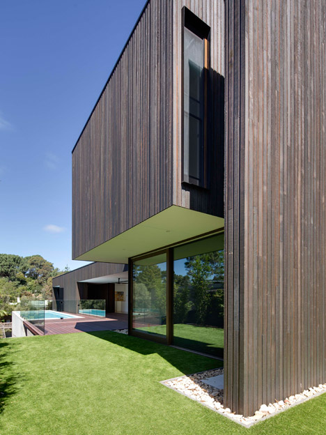 Mt Martha Beach House by Wolveridge Architects