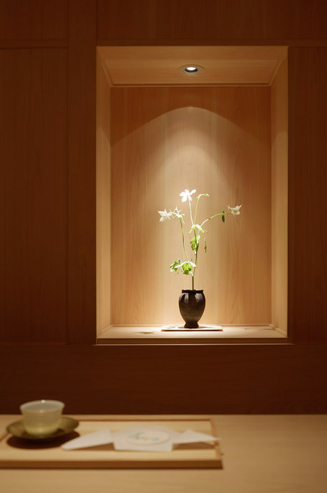 Origata Shop at MIWA member's club by Fumihiko Sano